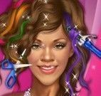 Rihanna no cabeleireiro