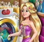 Lavar roupas com Rapunzel