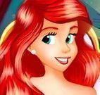 Pintar unhas Ariel