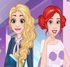 Ariel e Elsa roupas da faculdade