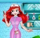 Ariel enfermeira moda