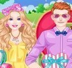 Vestir casal Barbie e Ken