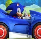 Sonic no carro