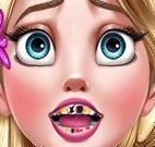 Elsa dor de dente
