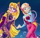 Rapunzel e Elsa roupas de mergulho