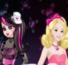 Modelo Monster High e princesas