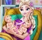 Elsa grávida de gêmeos