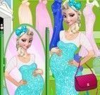 Elsa shopping roupas de grávida