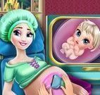 Elsa grávida consulta médica