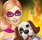 Super Barbie salvar cachorro