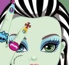Frankie Monster High unhas decoradas