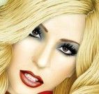 Famosa Lady Gaga maquiada