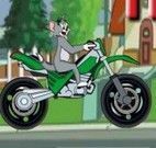 Tom e Jerry moto aventuras