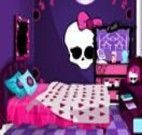 Novo quarto das Monster High