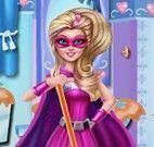 Limpar banheiro com Super Barbie