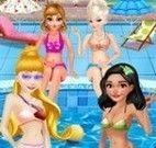 Princesas na piscina