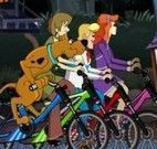 Corrida de bike do Scooby Doo e amigos